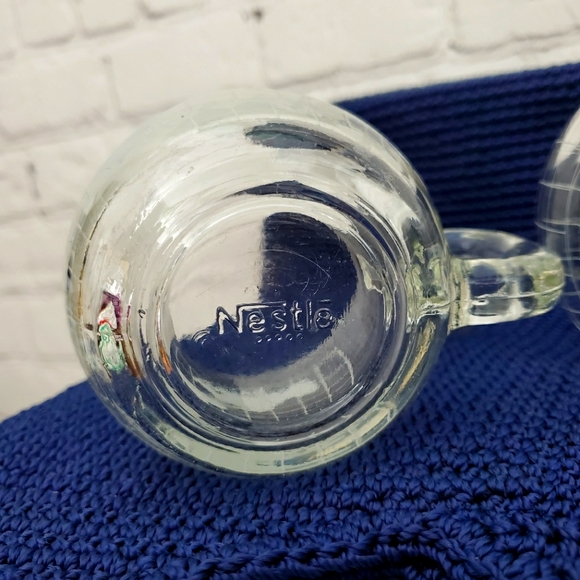 Vintage Nestlé Globe / World Map Cups - Picture 2 of 7